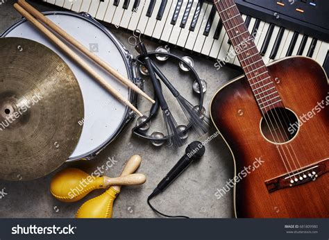 1,164,837 Musical Instruments Images, Stock Photos & Vectors | Shutterstock