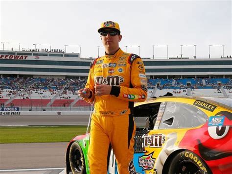 Kyle Busch fights with Joey Logano's pit crew after NASCAR race in Las ...