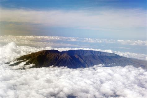 Volcán Tambora: así fue la explosión volcánica más violenta de la historia en 1815 - MABARADIO