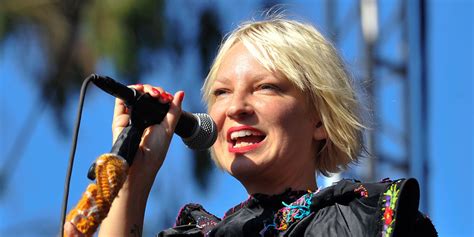 10 Sensational Songs by Sia | A Listly List