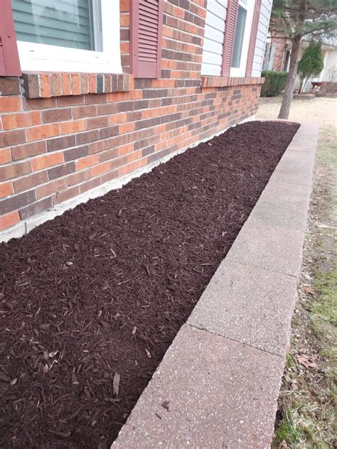 Mulch Installation - Love Nature