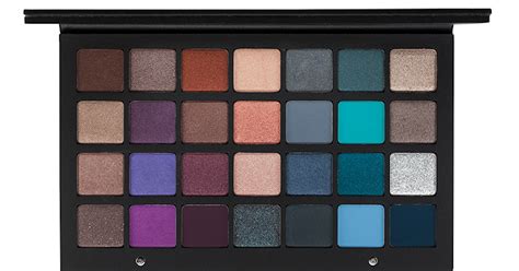 9 Colorful Eyeshadow Palettes That Are Perfect For A Vibrant Spring Makeup Look — PHOTOS