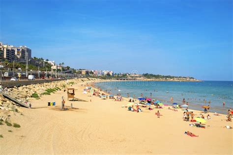 Plage De Miracle à Tarragona, Espagne Photo stock éditorial - Image du ...