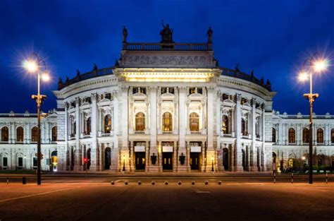 460+ Burgtheater Photos Stock Photos, Pictures & Royalty-Free Images ...