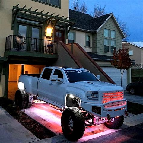 Lifted Show Trucks Interior