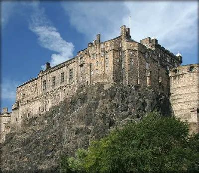 Edinburgh Castle: Facts and Information - Primary Facts