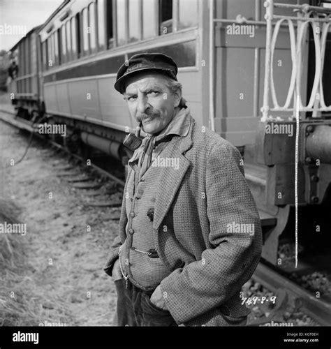 The Titfield Thunderbolt (1953) , Hugh Griffith Stock Photo - Alamy