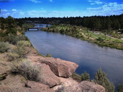 The 9 Best Hikes Near Bend, Oregon