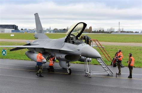 Romania opens F-16 pilot training hub for NATO allies, Ukraine – Euractiv