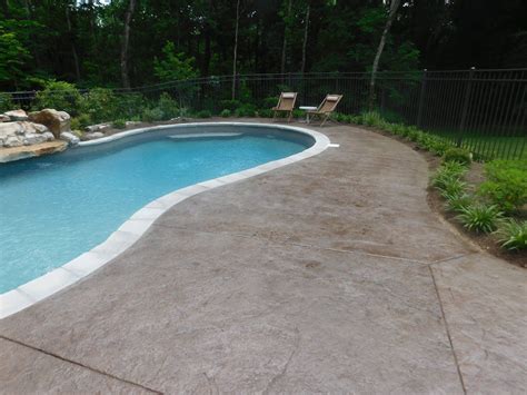 Stamped Concrete Pool Deck: Heavy Stone with Tooled Joints - Color ...