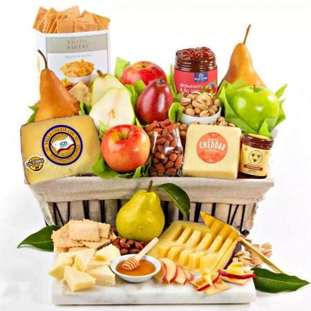 Gourmet Dried Fruit and Nut Gift Tray