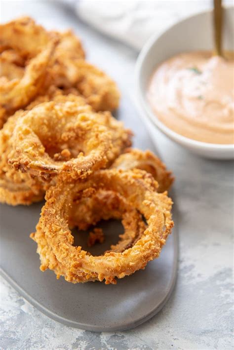 Air Fried Onion Rings - Garnished Plate