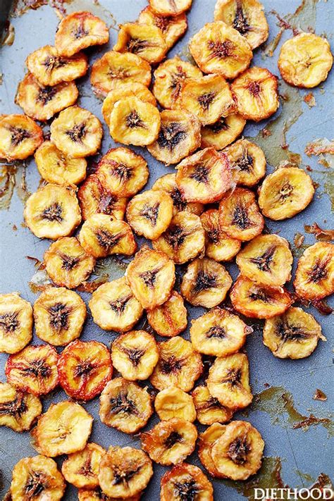 16 Healthy Recipes for Overripe Bananas | SELF