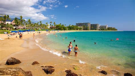 The Best Maui Vacation Packages 2017: Save Up to $C590 on our Deals | Expedia.ca