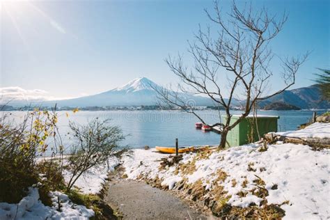 3,647 Winter Landscape Lake Kawaguchiko Yamanashi Japan Stock Photos - Free & Royalty-Free Stock ...