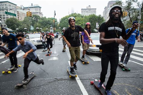 Despite Hazards, Street Skateboarding Thrives - The New York Times