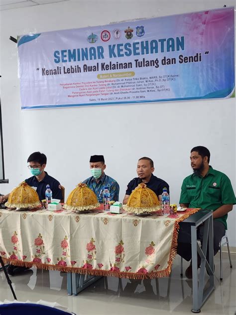 Seminar Kesehatan “Kenali Lebih Awal Kelainan Tulang dan Sendi” dan ...