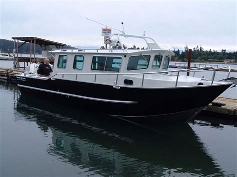 30' Cuddy Cabin Aluminum Boat by Silver Streak Boats | Aluminum boat ...