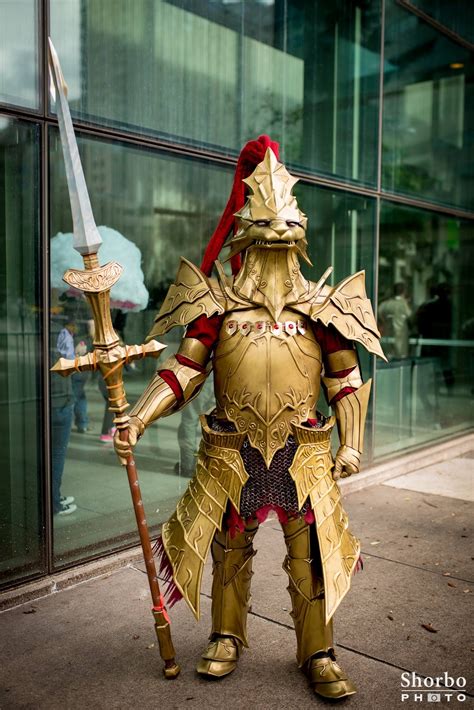 Dark Souls cosplay - Dragon Slayer Ornstein & Demon's Greataxe — Stan ...