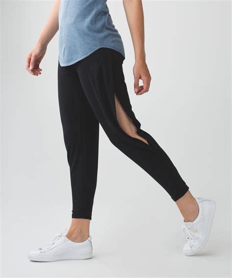 superb pant | women's pants | lululemon athletica | Womens yoga clothes ...