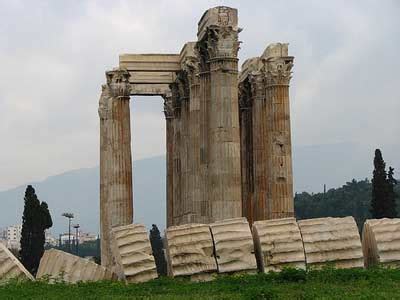 The Olympian Zeus : Temple of Olympian Zeus