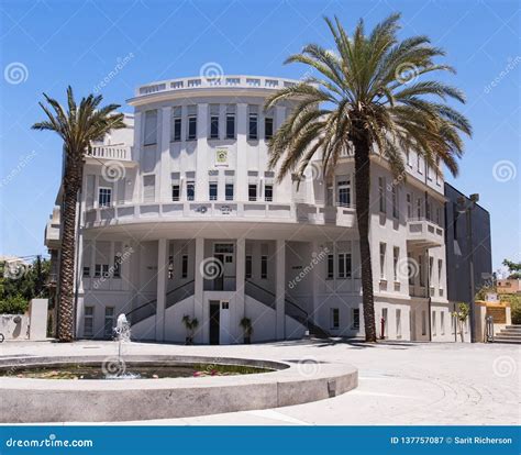 Original Old Tel Aviv City Hall Building Editorial Photography - Image of hotel, avivs: 137757087