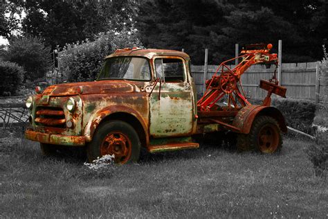 Rusty tow truck Photograph by Michael Porchik - Pixels