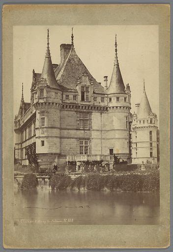 Side view of the castle of Azay-le-Rideau free public domain image | Look and Learn