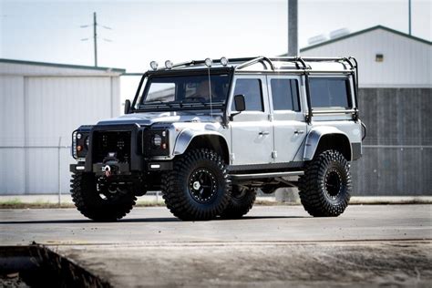 Land Rover Defender 110 Customized by ECD | Land rover, Land rover ...