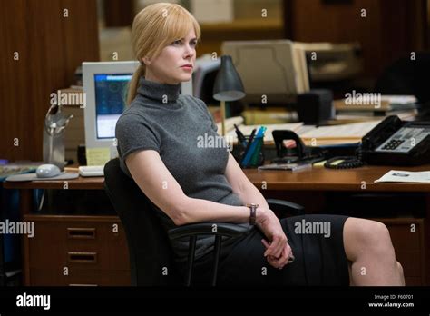 SECRET IN THEIR EYES (2015) NICOLE KIDMAN BILLY RAY (DIR) MOVIESTORE COLLECTION LTD Stock Photo ...