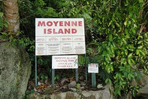 Moyenne Island - Seychelles | Tourist & Travel Guide