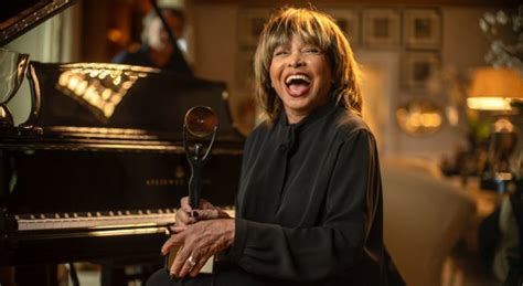 Tina Turner Inducted Into The Rock & Roll Hall Of Fame - Dig!