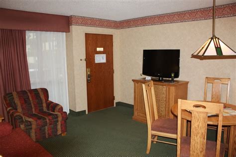 Embassy Suites Omaha - Downtown/Old Market - 0 Reviews - 555 S 10th St ...