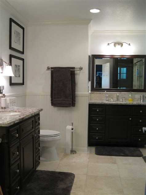 Beige And Gray Bathroom - BATHMRO