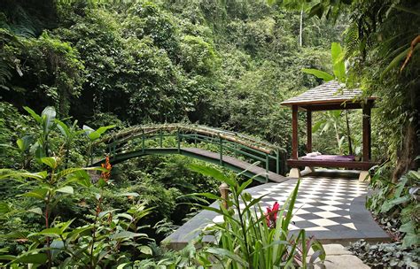 Hanging Gardens Of Bali, Ubud, Indonesia • TravelPlusStyle review