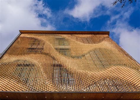 Pin by Mohammad Masoud on مهندسی in 2020 | Brick architecture, Facade ...