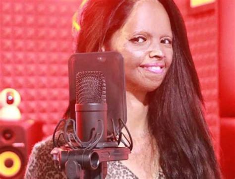 Laxmi Agarwal(Chhapaak) Biography, Age, Husband, Family, Acid Attack