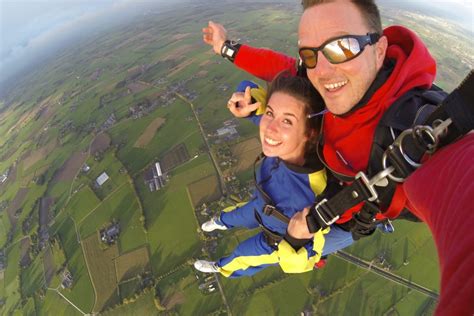 Tandem Skydiving - Experience the thrill of skydiving from just £285.