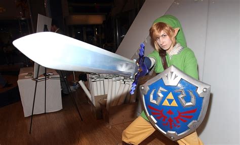 Twitter Celebrates The 20th Anniversary of 'Ocarina of Time'