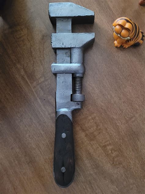 Found engi's wrench irl! Now I am a true engineer main! : r/tf2