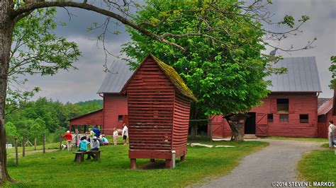 Carl Sandburg Home National Historic Site | HIKING TRAILS