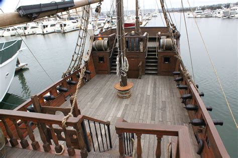 hawaiipirateshipadventures.com - Cool idea for a pirate themed birthday party 出港, 宝島, ホームライブラリー ...