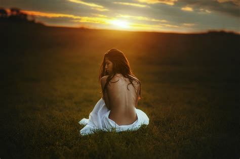 Wallpaper : sunlight, landscape, women outdoors, model, sunset, sea, nature, love, grass ...