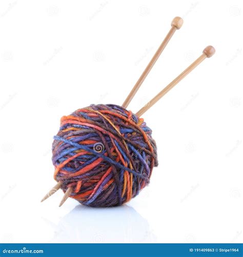 Ball of Wool Yarn with Knitting Needles Stock Image - Image of clew, material: 191409863