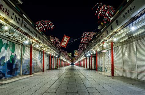 Asakusa Nakamise-Street : r/japanpics