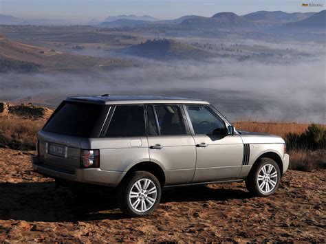 Images of Range Rover Vogue ZA-spec (L322) 2009–12 (1600x1200)