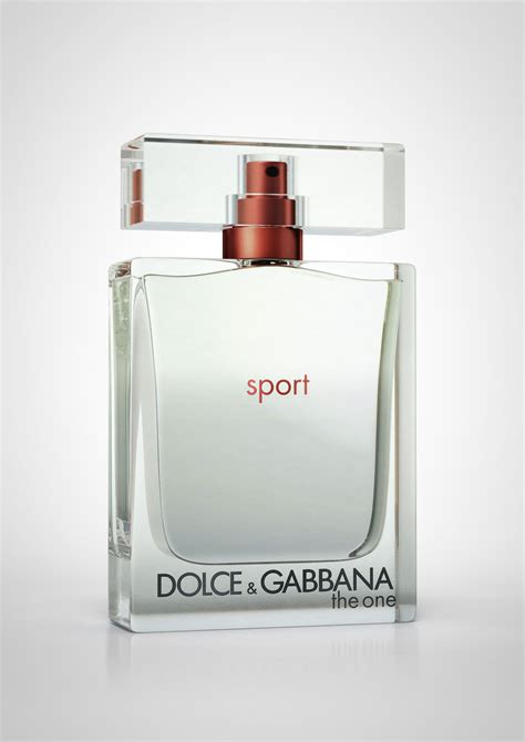 cgi render of a Dolce & Gabbana The One Sport Perfume bottle. | Perfume ...