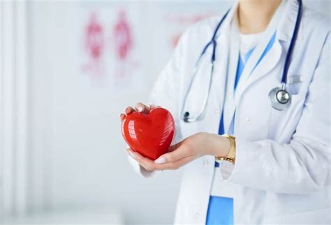 How to Become a Cardiac Nurse Practitioner | Certifications