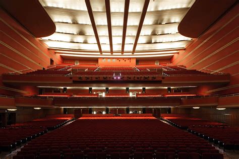 Kansas City Music Hall: Municipal Auditorium - Architizer