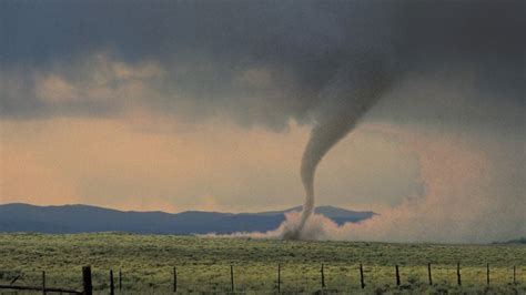 Awesome Pictures Of Tornadoes